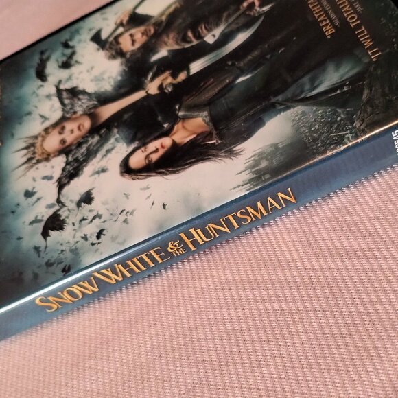 4/20 Snow White and the Huntsman (DVD) Extended Edition - Picture 2 of 4